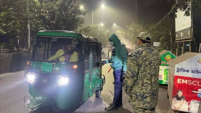 তারেক রহমানের আগমনকে কেন্দ্র করে রাজধানীতে দেখা গেছে বাড়তি নিরাপত্তা