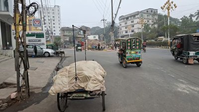 তাপমাত্রা কমে যাওয়ায় অনেকটাই ফাঁকা রাজশাহী নগরী/ ছবি: সংগৃহীত
