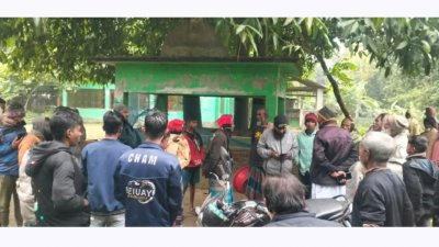 গৌরীপুরে মাজার ভাঙচুর।