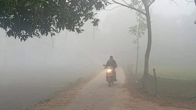 প্রচণ্ড ঠান্ডায় স্থবির হয়ে পড়েছে জনজীবন