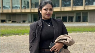 নুসরাত তাবাসসুম