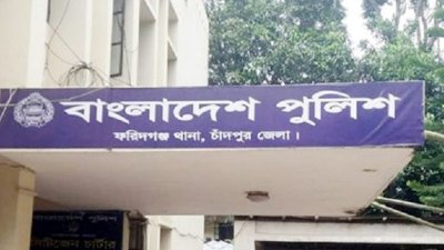 হেফাজতে নির্যাতনের অভিযোগে অজ্ঞাতনামা ৪ পুলিশের বিরুদ্ধে মামলা