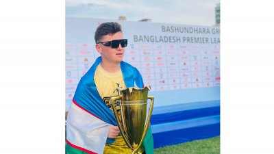 মিডফিল্ডার মুজাফফরভ