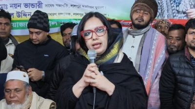 ব্রাহ্মণবাড়িয়ার আশুগঞ্জে এক প্রোগ্রামে বক্তব্য দেন রুমিন ফারহানা