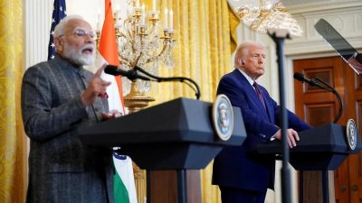 নরেন্দ্র মোদি ও ডোনাল্ড ট্রাম্প। ছবি: রয়টার্স