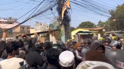 নেপালের বীরগঞ্জসহ ভারত সীমান্তবর্তী এলাকাগুলোতে সাম্প্রদায়িক উত্তেজনা ছড়িয়ে পড়েছে। ছবি: এনডিটিভি