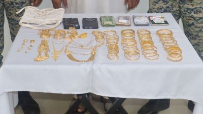 উদ্ধার হওয়া স্বর্ণালংকার