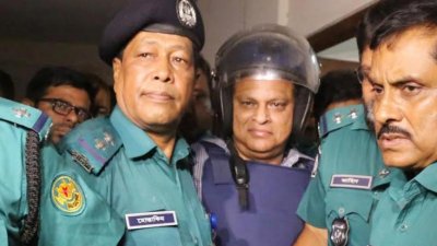 পুলিশের হেফাজতে জিয়াউল আহসান