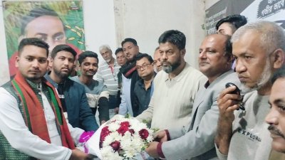 এনসিপি ছেড়ে শতাধিক নেতাকর্মী নিয়ে বিএনপিতে যোগদান