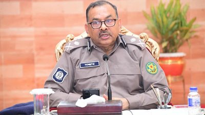 কথা বলছেন শেখ মো. সাজ্জাত আলী