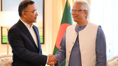 লন্ডনে প্রধান উপদেষ্টার সঙ্গে তারেক রহমানের সাক্ষাৎ (ফাইল ছবি)