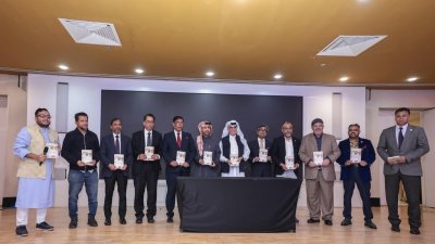 ড. হামাদ আলকাওয়ারি বাংলাদেশ ও প্রবাসী বাংলাদেশিদের ভূয়সী প্রশংসা করেন