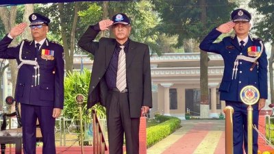 রাজশাহীর সারদায় বাংলাদেশ পুলিশ একাডেমিতে সহকারী পুলিশ সুপারদের সমাপনী কুচকাওয়াজ অনুষ্ঠানে স্বরাষ্ট্র উপদেষ্টা