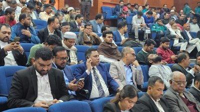নির্বাচন ভবনের অডিটরিয়ামে শেষ দিনের শুনানিতে উপস্থিত হয়েছেন আসিফ মাহমুদ সজীব ভূঁইয়া