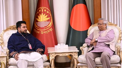 প্রধান উপদেষ্টার বাসভবন যমুনায় জাতীয় নাগরিক পার্টির (এনসিপি) চার সদস্যের একটি প্রতিনিধি দলের সঙ্গে বৈঠকে প্রধান উপদেষ্টা