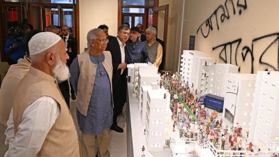 জুলাই স্মৃতি জাদুঘর পরিদর্শন করেন প্রধান উপদেষ্টা, ছবি: প্রেস উইং
