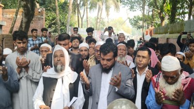 শেখ মুজিবুর রহমানের কবর জিয়ারত করে ভোটের প্রচার শুরু করেছেন স্বতন্ত্র প্রার্থী বিএনপি নেতা হাবিব