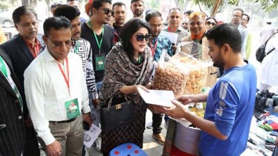 তারেক রহমানের অনুপস্থিতিতে ঢাকা-১৭ আসনে নেতাকর্মীদের প্রচারণা 