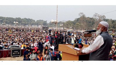 জনসভায় বক্তব্য দিচ্ছেন জামায়াতে ইসলামীর আমির ডা. শফিকুর রহমান