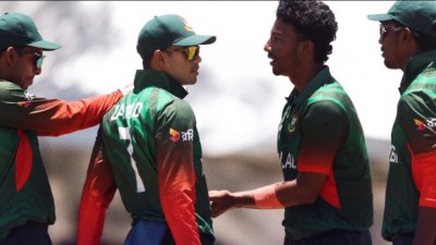 যুব বিশ্বকাপে বাংলাদেশ-ইংল্যান্ডের ম্যাচ রয়েছে আজ।