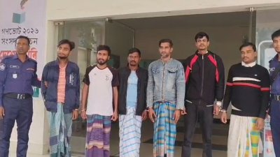 গ্রেফতার আসামিরা