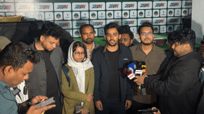 সাংবাদিকদের ব্রিফিং করেন আসিফ মাহমুদ সজীব ভূঁইয়া