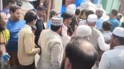 বিএনপি ও জামায়াতের কর্মী-সমর্থকদের মধ্যে সংঘর্ষ হয়েছে