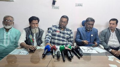 মুন্সীগঞ্জে নেতাকর্মীদের অগণতান্ত্রিক প্রক্রিয়ায় দল থেকে বহিষ্কারের অভিযোগ তুলে সংবাদ সম্মেলন করে শহর বিএনপির সদস্যসচিবসহ জেলা বিএনপির পাঁচ নেতা পদত্যাগ