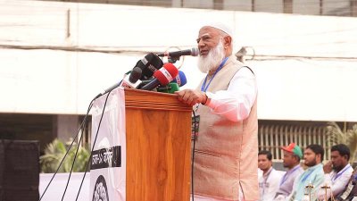 কথা বলছেন ডা. শফিকুর রহমান