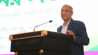 স্বরাষ্ট্র উপদেষ্টা লেফটেন্যান্ট জেনারেল মো. জাহাঙ্গীর আলম চৌধুরী (অব.)