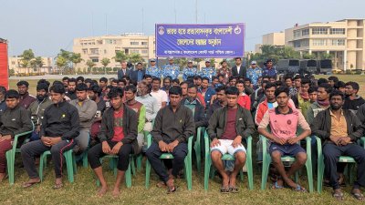 বাংলাদেশের ১২৮ এবং ভারতের ২৩ জন জেলে ছাড়া পেয়েছেন
