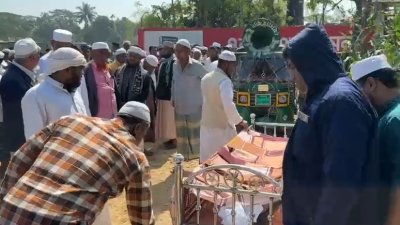 হুজাইফার নামাজে জানাজায় শোকাহত মানুষের ঢল নামে