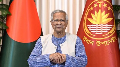 জাতির উদ্দেশে ভাষণ দিচ্ছেন অন্তর্বর্তীকালীন সরকারের প্রধান উপদেষ্টা অধ্যাপক মুহাম্মদ ইউনূস
