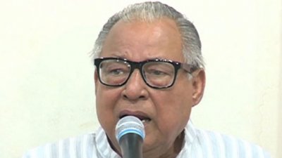 বিএনপির স্থায়ী কমিটির সদস্য ও নির্বাচন পরিচালনা কমিটির চেয়ারম্যান নজরুল ইসলাম খান (ফাইল ছবি)