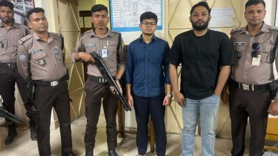 দুই পোলিং এজেন্টকে দুই বছর সশ্রম কারাদণ্ড দিয়েছেন ভ্রাম্যমাণ আদালত