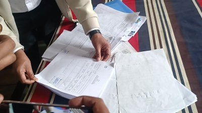 ভোট গণনার আগেই রেজাল্ট শিটে স্বাক্ষর