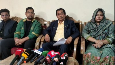 বিএনপি প্রার্থীর সংবাদ সম্মেলন