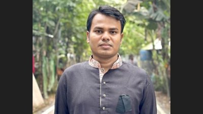 নিষিদ্ধ ঘোষিত সংগঠন বাংলাদেশ ছাত্রলীগের বরগুনা জেলা শাখার সিনিয়র সহসভাপতি সবুজ মোল্লা