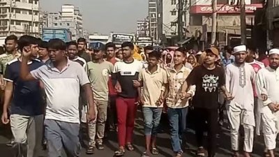গাজীপুরে শ্রমিকদের বিক্ষোভ