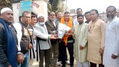 সোমবার সকালে জেলা কারাগার থেকে মুক্তি পান বিএনপি নেতা গোলাম রসুল