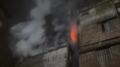 পুরান ঢাকায় জুতার কারখানার আগুন নিয়ন্ত্রণে