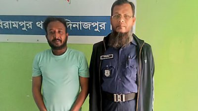গ্রেফতার মোহাম্মদ আবদুল্লাহ