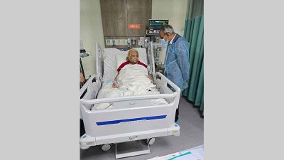সেলিনা রহমানকে দেখতে যান বিএনপির স্বাস্থ্য বিষয়ক সম্পাদক ডা. মো. রফিকুল ইসলাম
