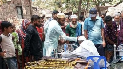 সাতক্ষীরা সদরে ছোট ভাইয়ের মৃত্যুর খবর পেয়ে মারা গেলেন বড় ভাইও
