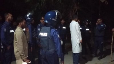 মাদারীপুরে আধিপত্য বিস্তারকে কেন্দ্র করে দুইপক্ষের সংঘর্ষে আহত হয়েছেন অন্তত সাত জন