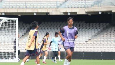 সিডনির মাঠে বাংলাদেশ দলের অনুশীলন।