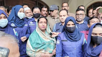 নারায়ণগঞ্জ সিটি করপোরেশনের সাবেক মেয়র ডা. সেলিনা হায়াৎ আইভী