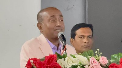 বক্তব্য রাখছেন আইনমন্ত্রী অ্যাডভোকেট মো. আসাদুজ্জামান