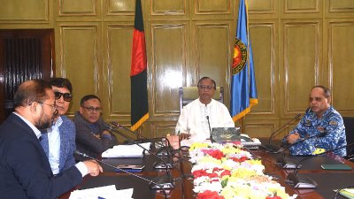 বি অ্যান্ড এফ কোম্পানির প্রতিনিধিদের সঙ্গে মো. আবদুস সালামের  সভা