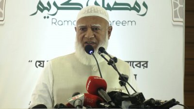 বক্তব্য রাখছেন জামায়াত আমির শফিকুর রহমান